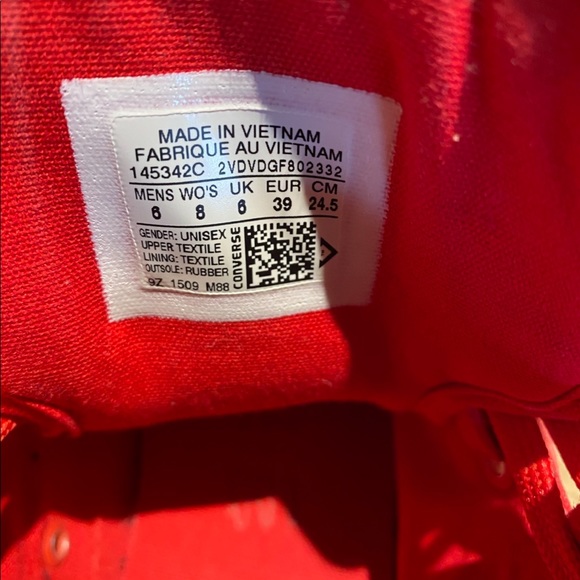 Converse - Picture 6 of 6